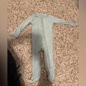 Bums & Roses Bamboo Pajamas 9-12 mo